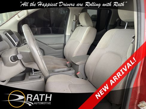 Used 2019 Nissan Frontier SV AWD/4WD image 8