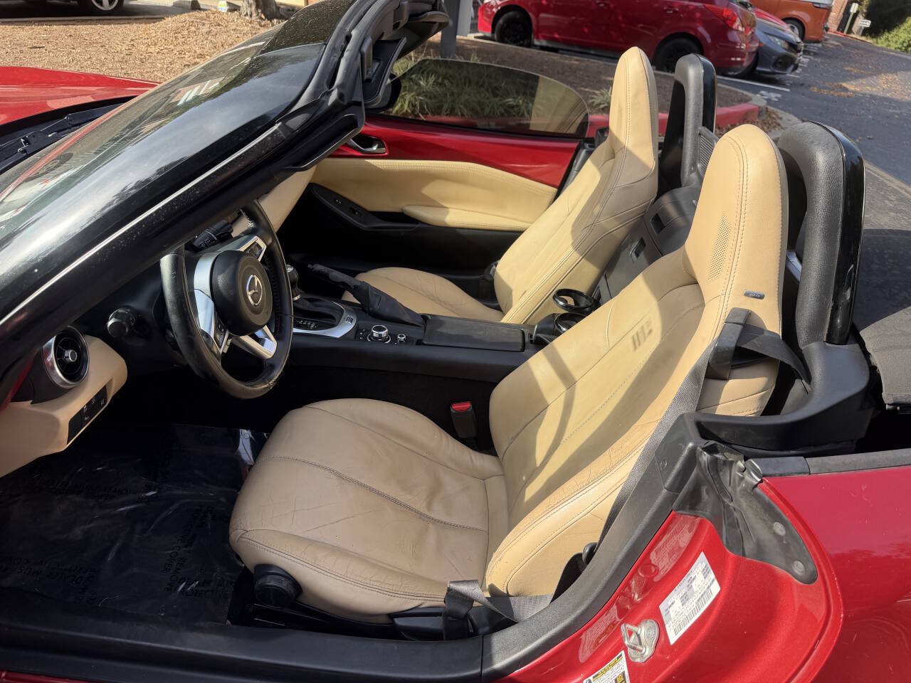 Used 2016 MAZDA MX-5 Miata Grand Touring RWD image 10