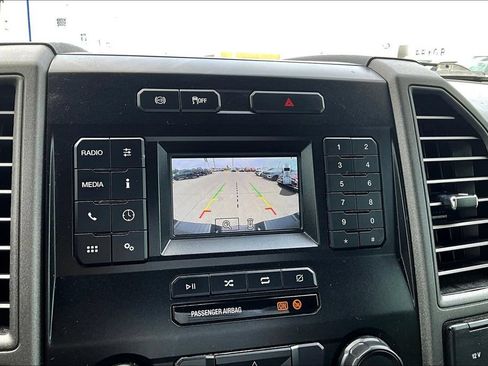 Used 2022 Ford F250 XL w/ Power Equipment Group AWD/4WD image 23