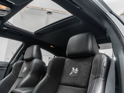 Used 2022 Dodge Charger Scat Pack image 18