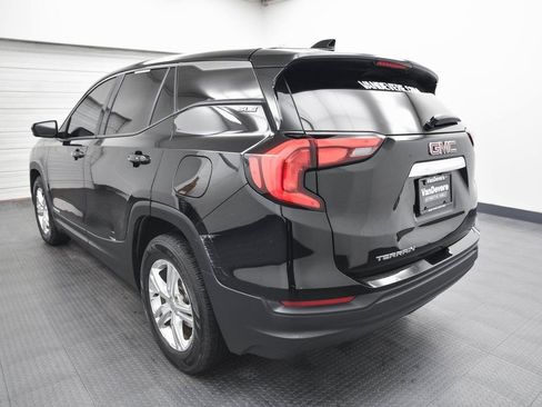 Used 2020 GMC Terrain SLE w/ LPO, Floor Liner Package image 7