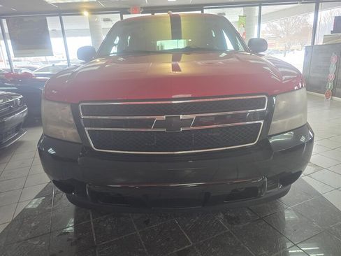 Used 2009 Chevrolet Tahoe 4WD image 2