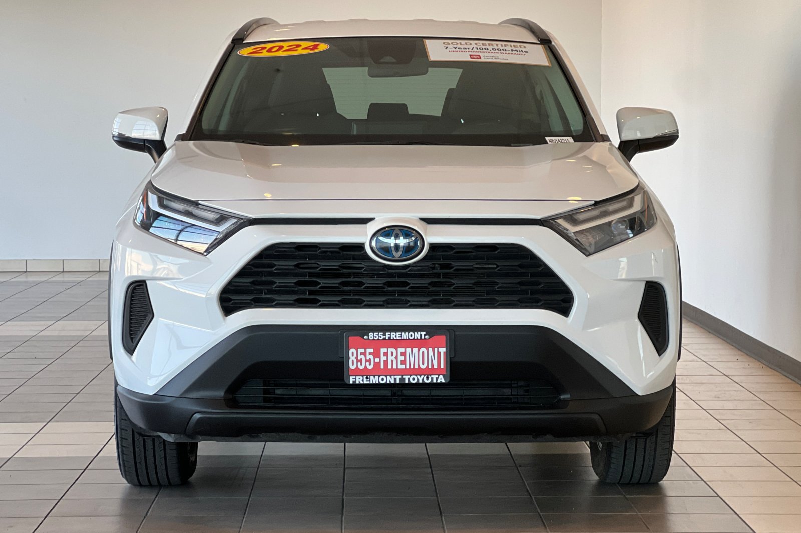 Certified 2024 Toyota RAV4 LE AWD/4WD image 9