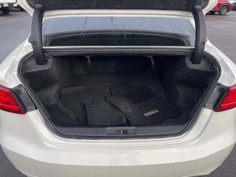 Certified 2018 Nissan Maxima Platinum image 13