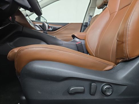 Used 2023 Subaru Legacy Touring XT image 32