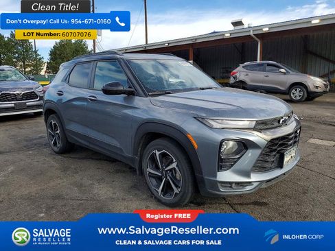 Used 2021 Chevrolet TrailBlazer RS w/ Technology Package FWD image 5