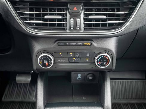 Used 2023 Ford Escape AWD image 30