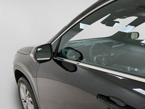 Used 2025 Buick Enclave Preferred w/ Super Cruise Package image 10