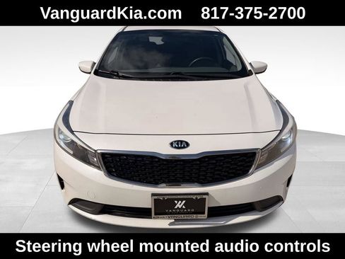 Used 2017 Kia Forte LX w/ LX Popular Package image 7