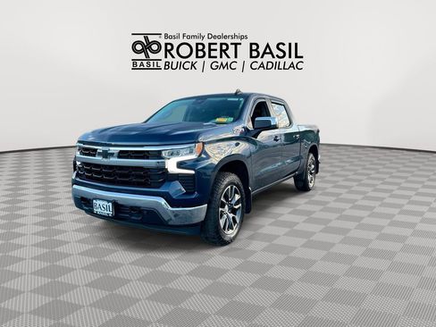 Used 2022 Chevrolet Silverado 1500 LT w/ All Star Edition Plus AWD/4WD image 4