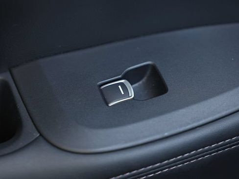 Used 2024 Honda HR-V EX-L image 25