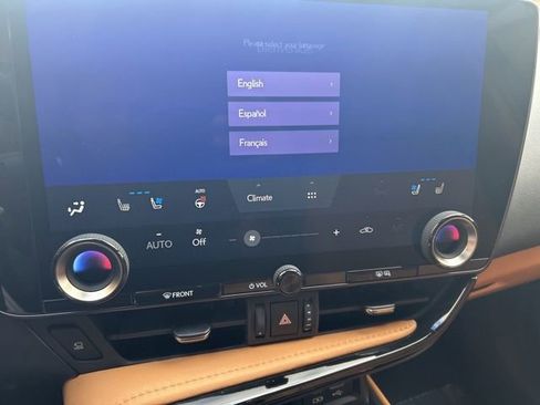 Used 2024 Lexus NX 350 AWD w/ Vision Package image 36