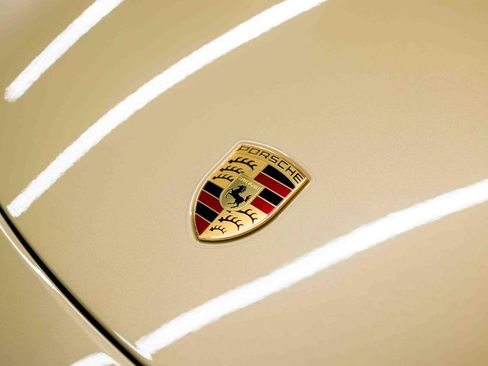 Used 2014 Porsche 911 Carrera S image 15