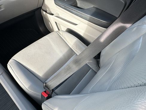 Used 2019 Honda Pilot Elite image 17