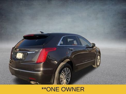Used 2018 Cadillac XT5 Luxury w/ Driver Awareness Package image 4