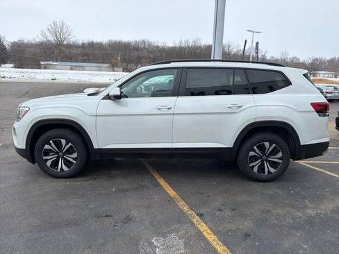 New 2026 Volkswagen Atlas SE AWD/4WD image 4