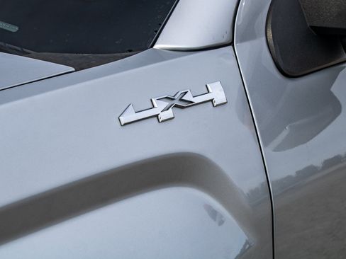 Used 2015 GMC Sierra 1500 SLT w/ Max Trailering Package image 5