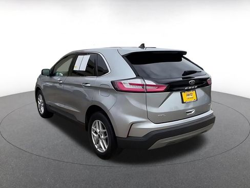 Used 2024 Ford Edge SEL AWD/4WD image 11