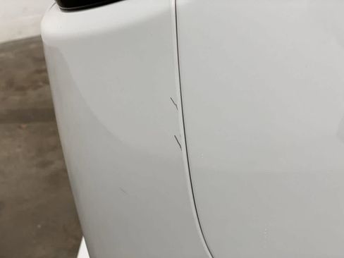 Used 2024 Chrysler Pacifica Touring-L FWD image 35