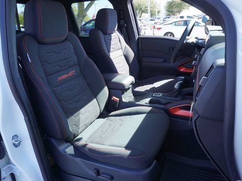 Certified 2026 Nissan Frontier PRO-4X w/ Pro-4x Convenience Package AWD/4WD image 13