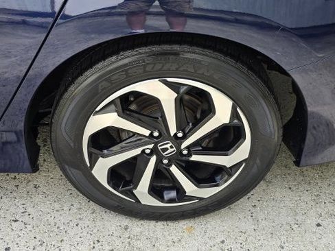 Used 2017 Honda Accord EX-L image 11