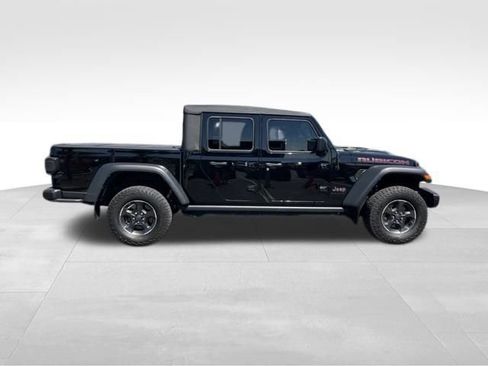Used 2022 Jeep Gladiator Rubicon w/ Cold Weather Group AWD/4WD image 8