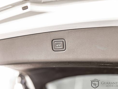 Used 2021 Chevrolet Blazer LT image 15