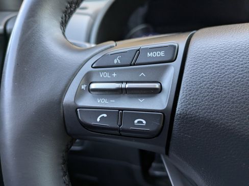 Used 2018 Hyundai Kona SEL w/ SEL Tech Package 02 image 21