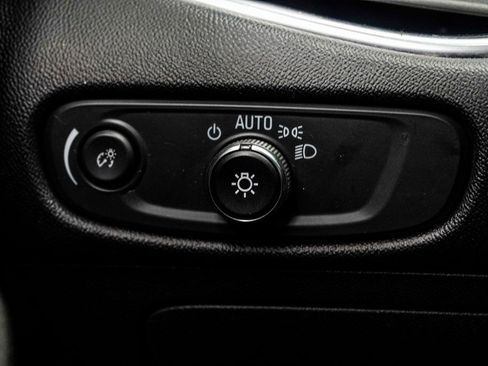 Used 2024 Chevrolet Malibu LT FWD image 30
