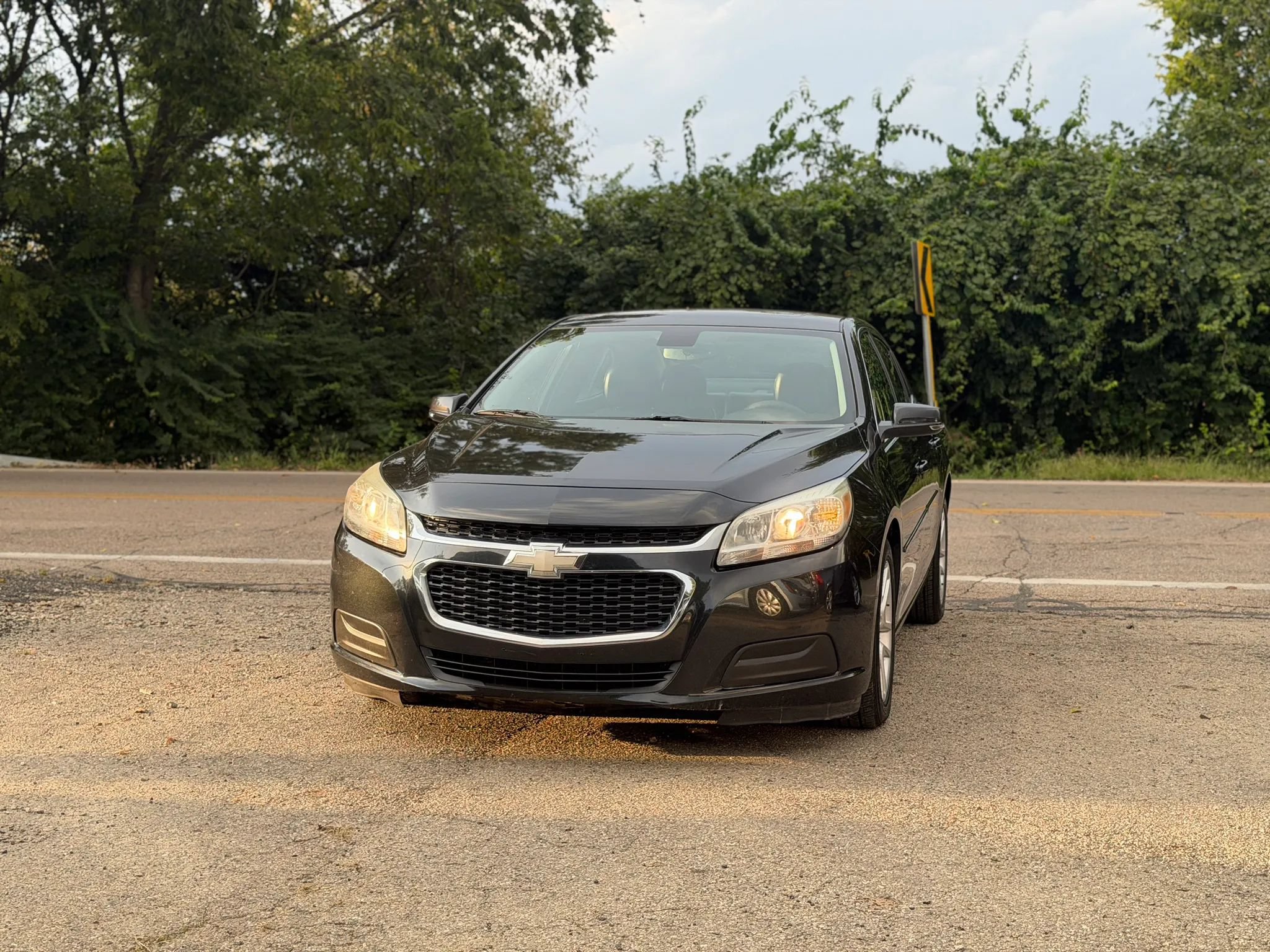 Used 2015 Chevrolet Malibu LT w/ Power Convenience Package FWD image 6