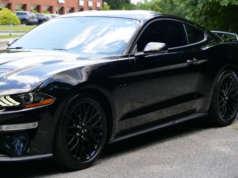 Used 2019 Ford Mustang GT Premium w/ GT Performance Package RWD image 34