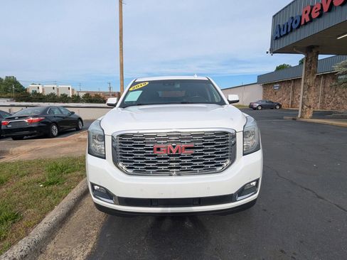 Used 2019 GMC Yukon Denali w/ Denali Ultimate Package AWD/4WD image 2