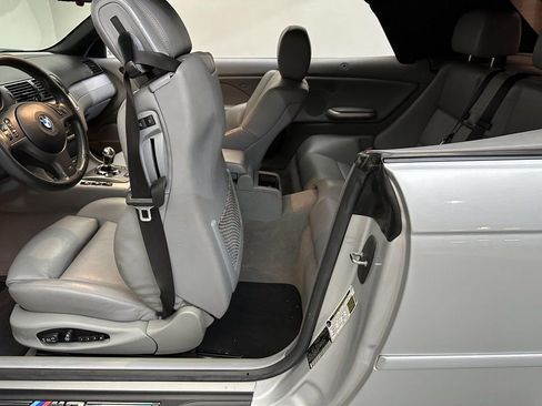 Used 2005 BMW M3 Convertible image 18