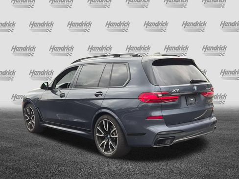Used 2022 BMW X7 xDrive40i w/ M Sport Package AWD/4WD image 7