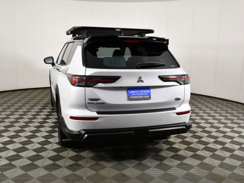 New 2026 Mitsubishi Outlander AWD image 7