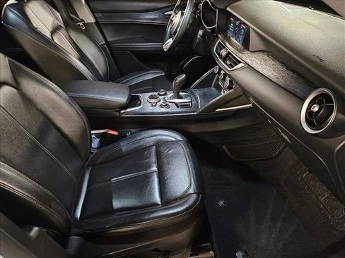 Used 2020 Alfa Romeo Stelvio w/ Nero Edizione image 20