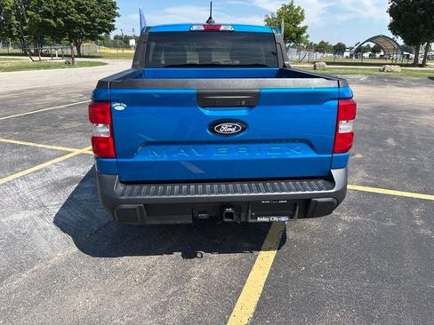 Used 2025 Ford Maverick XLT w/ Equipment Group 302A AWD/4WD image 13
