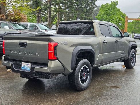 Used 2025 Toyota Tacoma TRD Off-Road w/ TRD Off Road Premium Package AWD/4WD image 7