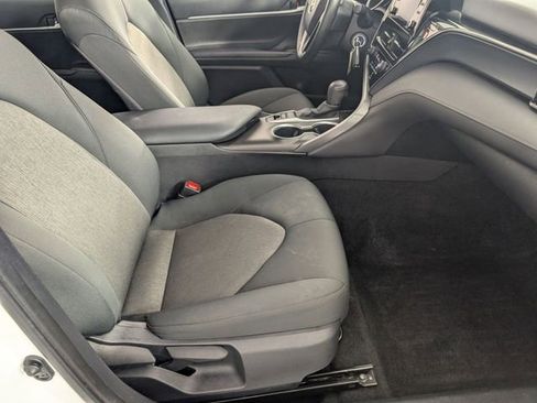 Used 2023 Toyota Camry LE image 29