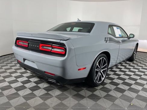 Used 2021 Dodge Challenger R/T w/ Plus Package image 10