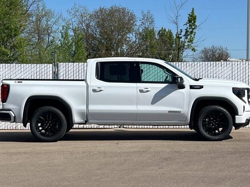 New 2026 GMC Sierra 1500 Elevation AWD/4WD image 3