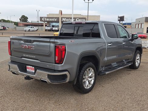 Used 2019 GMC Sierra 1500 SLT w/ SLT Premium Plus Package AWD/4WD image 4