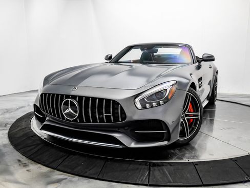 Used 2018 Mercedes-Benz AMG GT C image 3