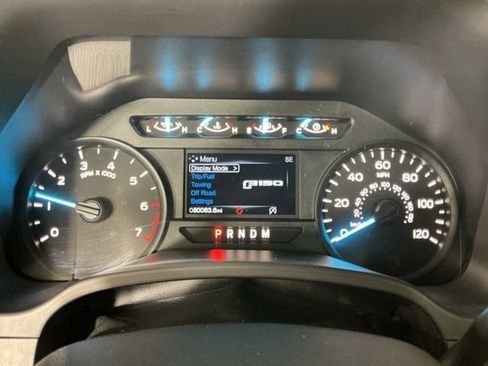 Used 2018 Ford F150 XL w/ Equipment Group 101A Mid AWD/4WD image 16