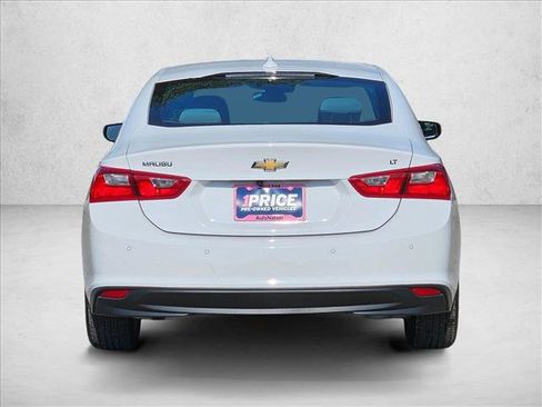 Used 2025 Chevrolet Malibu LT FWD image 6