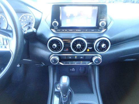Used 2022 Nissan Sentra S image 8