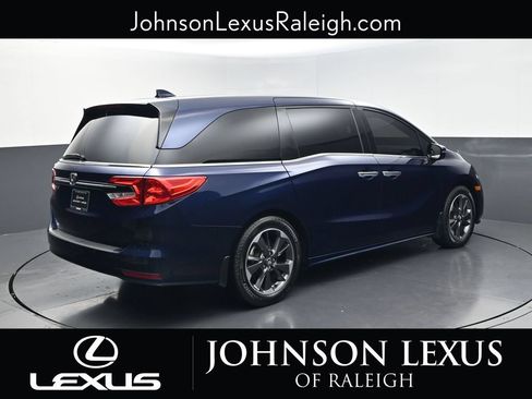 Used 2023 Honda Odyssey Elite image 9
