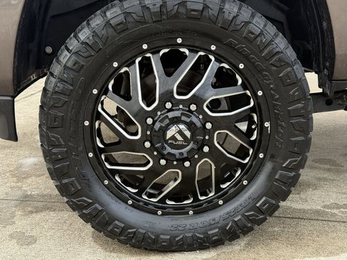 Used 2019 RAM 3500 Limited image 12