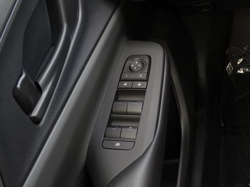 New 2026 Toyota Prius LE FWD image 28
