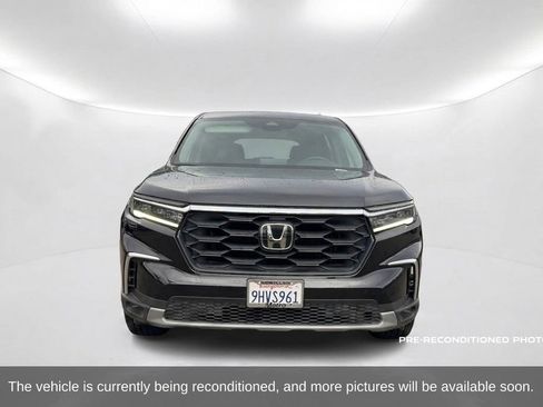Used 2023 Honda Pilot EX-L image 2